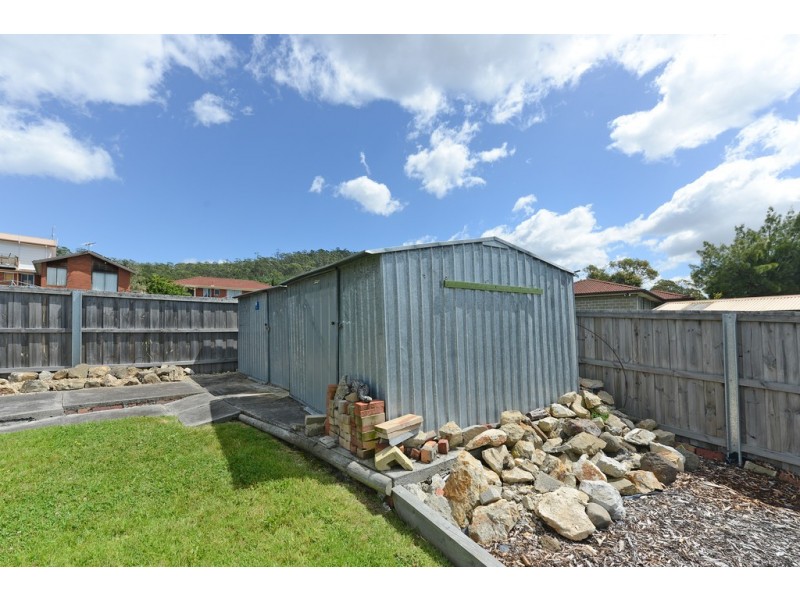 13 LANDERS COURT, Rokeby TAS 7019