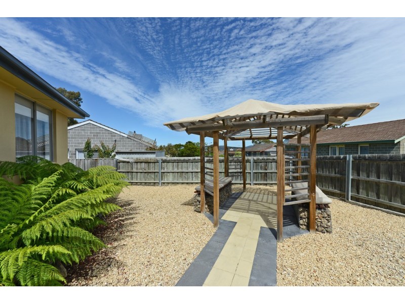 13 LANDERS COURT, Rokeby TAS 7019