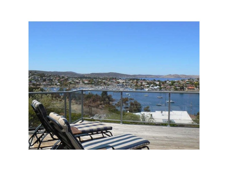 50 Leura Street, Rosny TAS 7018