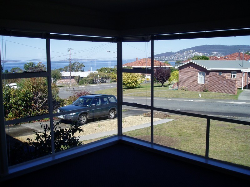 16 Ninda Street, Rosny TAS 7018