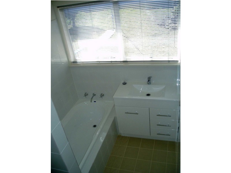 16 Ninda Street, Rosny TAS 7018