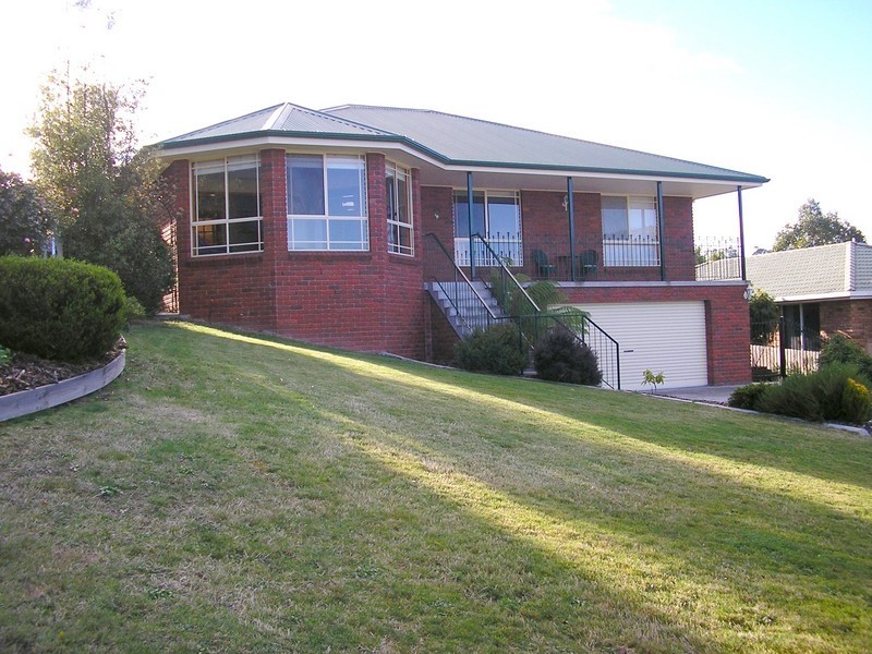8 Peta Court, Old Beach TAS 7017
