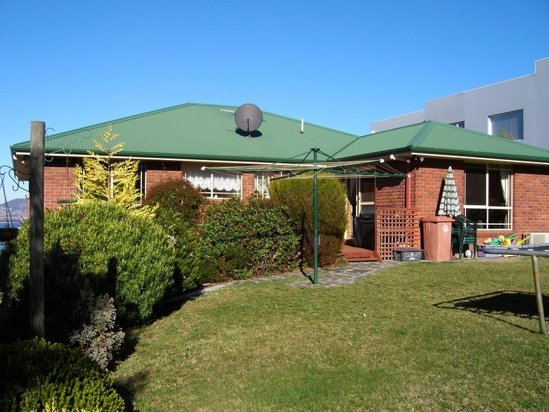 8 Peta Court, Old Beach TAS 7017