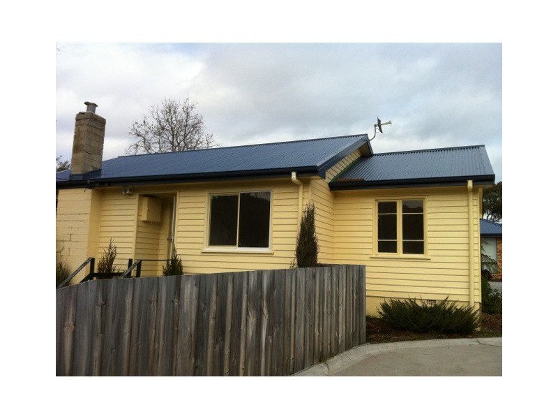 7 Erebus Street, Warrane TAS 7018