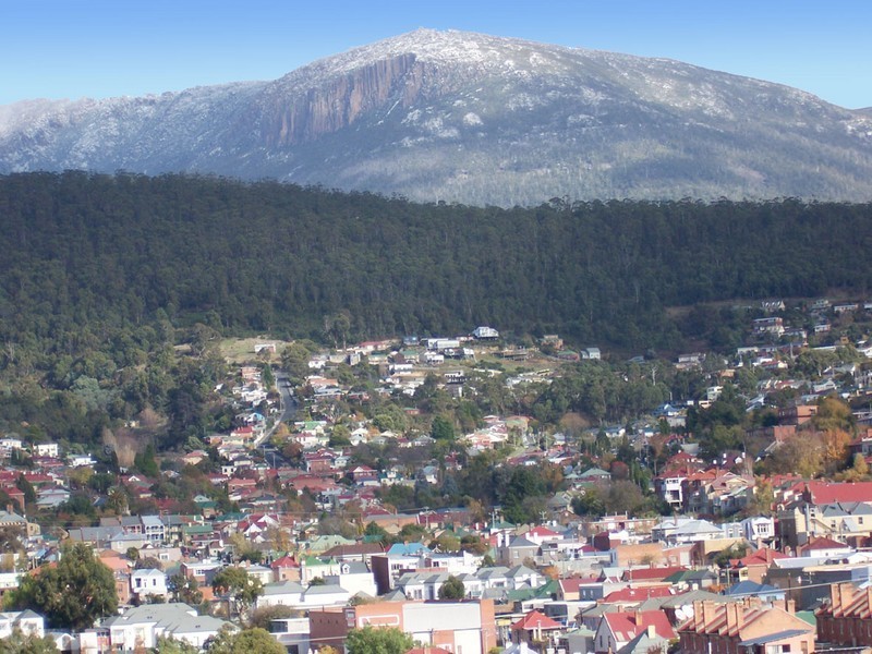 24 Allambee Crescent, Glebe TAS 7000