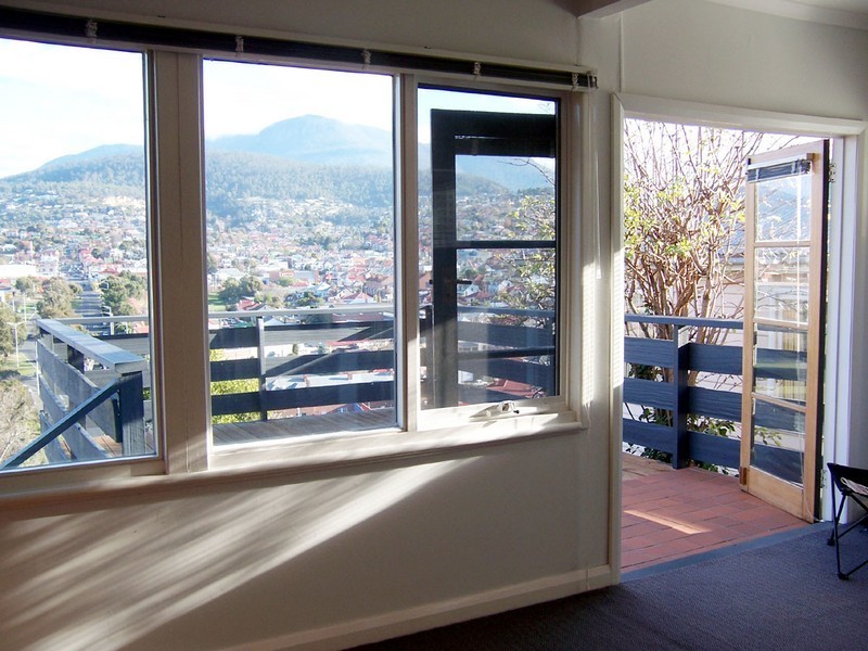 24 Allambee Crescent, Glebe TAS 7000