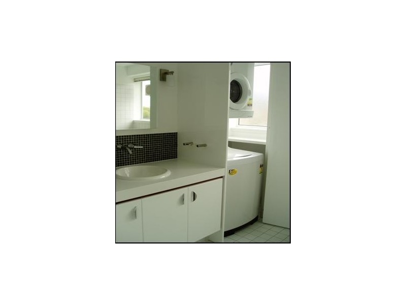 11/33 Tower Road, New Town TAS 7008