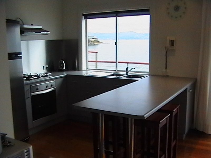 38 Spitfarm Road, Opossum Bay TAS 7023