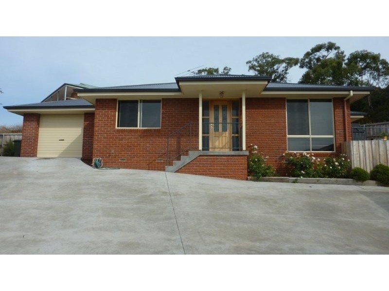 2-31 Raleigh Court, Howrah TAS 7018