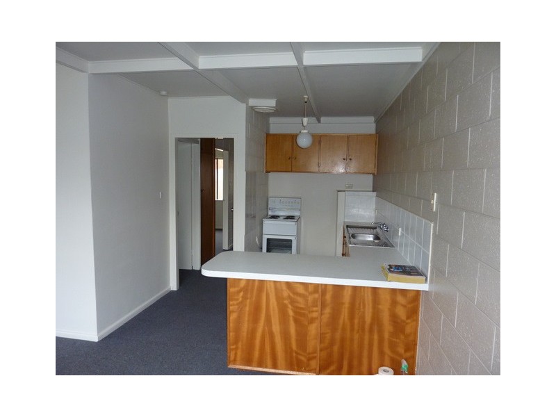 2/49 Tanundal Street, Howrah TAS 7018