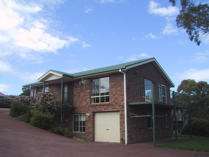 6/42 Sherwood Court, Lindisfarne TAS 7015