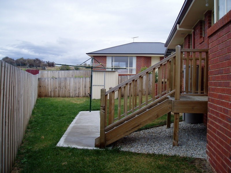 1-4 Walter Place, Howrah TAS 7018