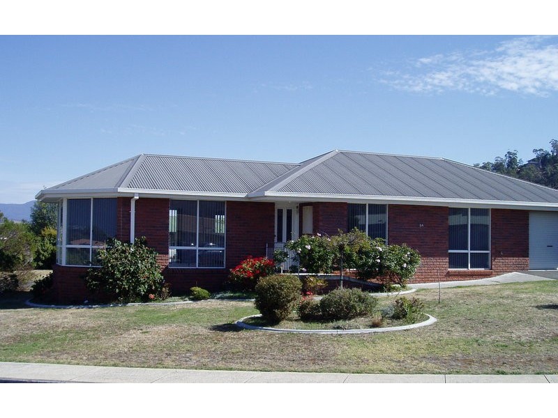 16 Fouche Avenue, Old Beach TAS 7017