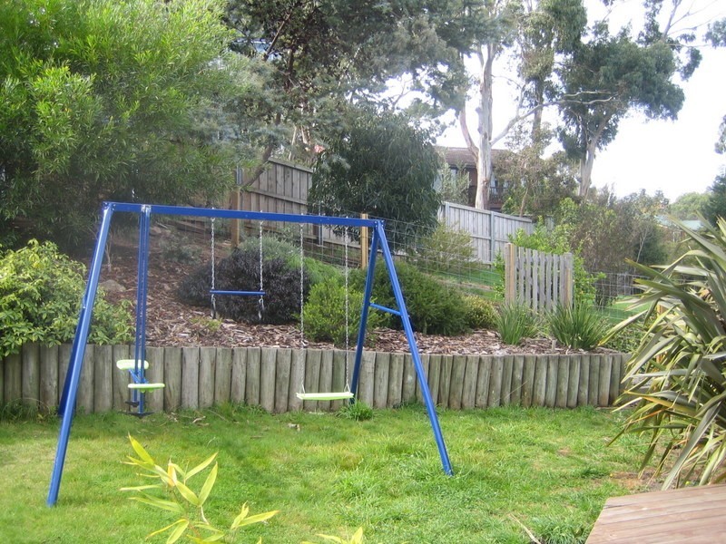 15 Sherwood Court, Lindisfarne TAS 7015