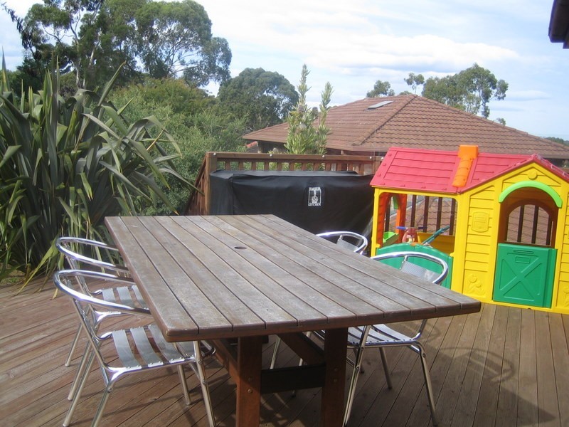 15 Sherwood Court, Lindisfarne TAS 7015