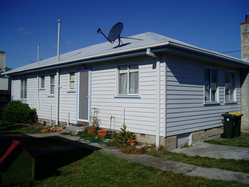 24 Erebus Street, Warrane TAS 7018