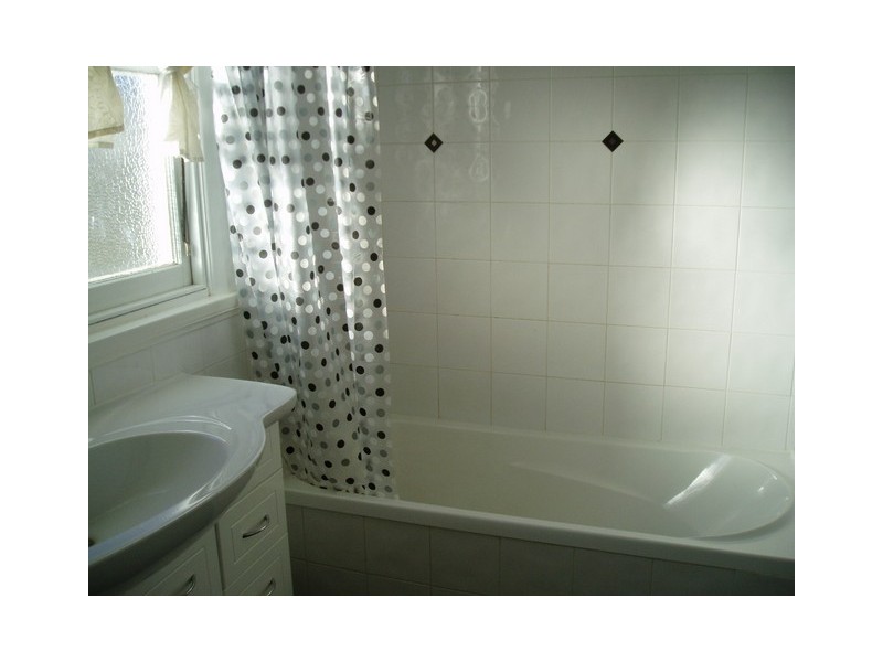 42 Culloden Avenue, Lutana TAS 7009