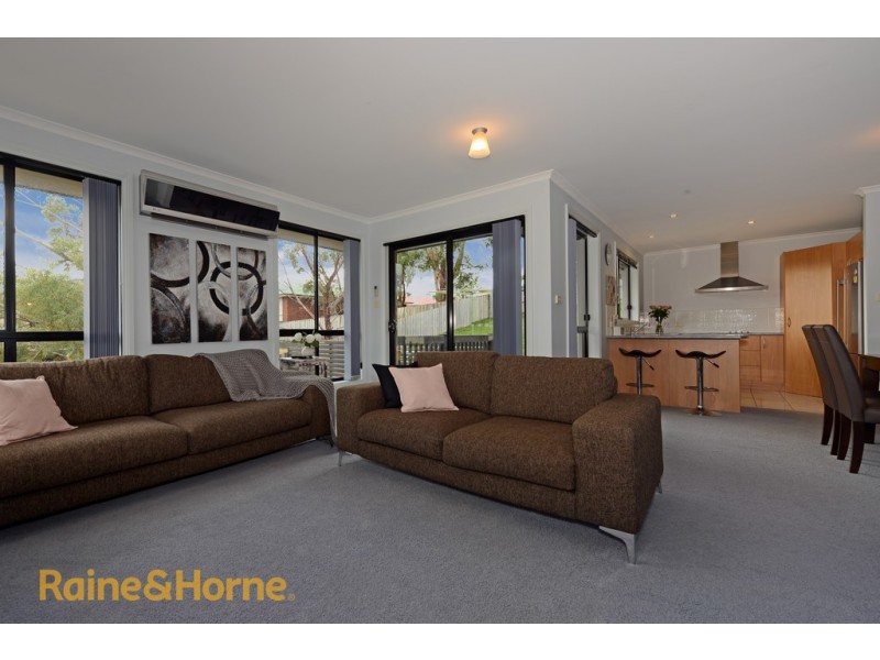 2/98 Sunshine Road, Austins Ferry TAS 7011