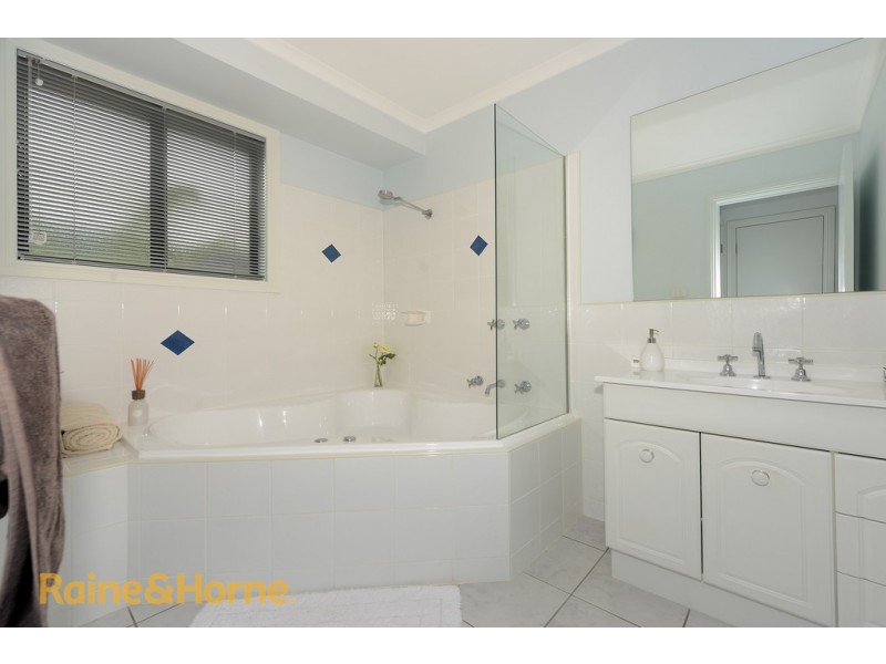 2/98 Sunshine Road, Austins Ferry TAS 7011