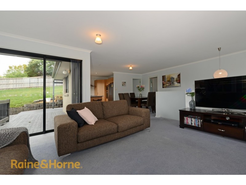 2/98 Sunshine Road, Austins Ferry TAS 7011