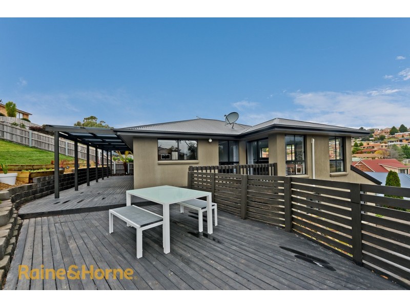2/98 Sunshine Road, Austins Ferry TAS 7011