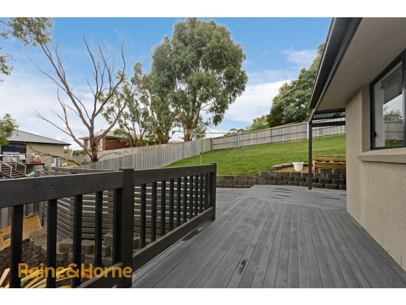 2/98 Sunshine Road, Austins Ferry TAS 7011