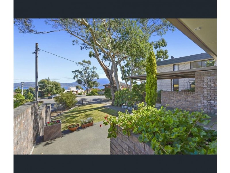 24 MOOKARA STREET, Howrah TAS 7018