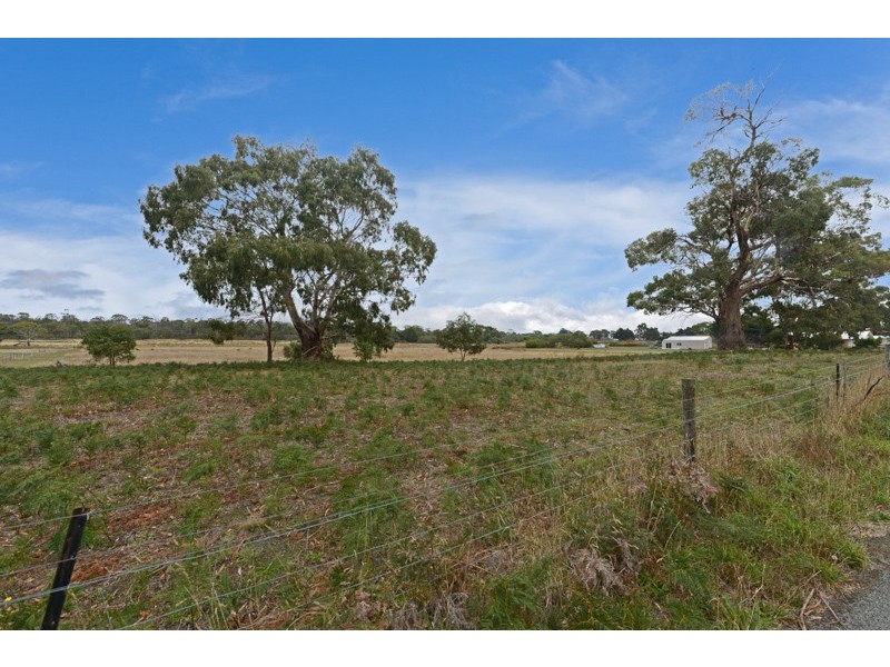 57 Carlton River Road, Dodges Ferry TAS 7173