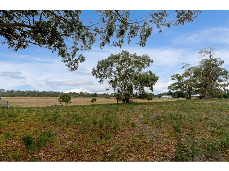 57 Carlton River Road, Dodges Ferry TAS 7173