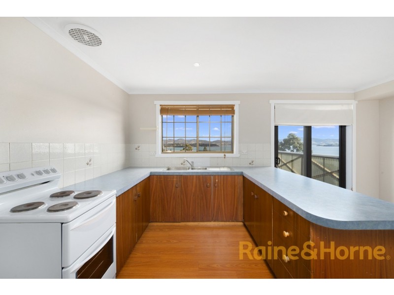 38 Penna Road, Midway Point TAS 7171