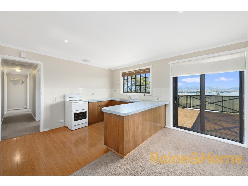 38 Penna Road, Midway Point TAS 7171