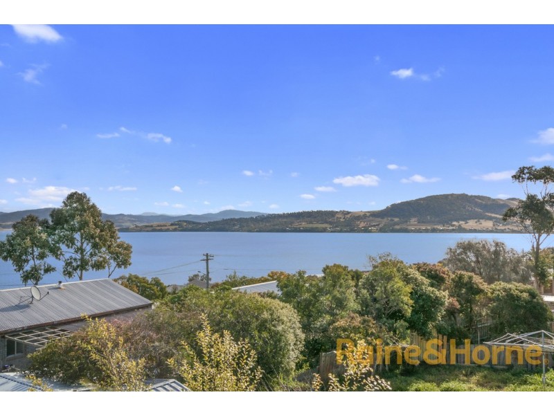 38 Penna Road, Midway Point TAS 7171