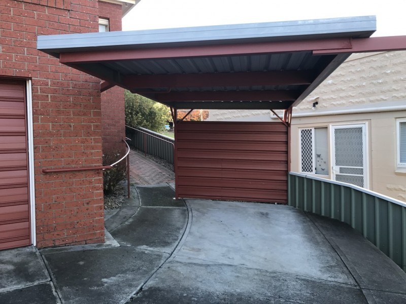 37 MALUNNA ROAD, Lindisfarne TAS 7015