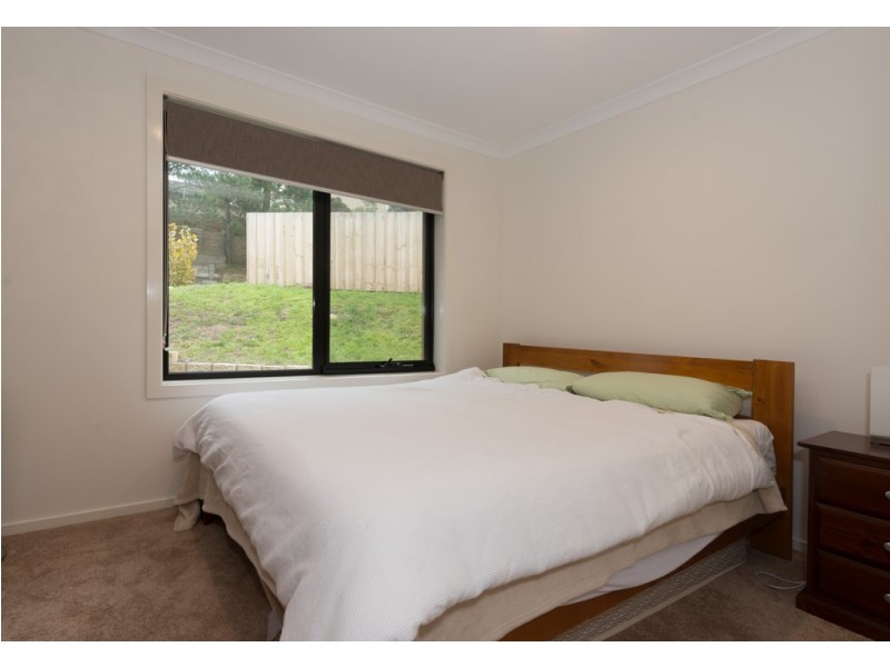 1 Atwell Court, Lindisfarne TAS 7015