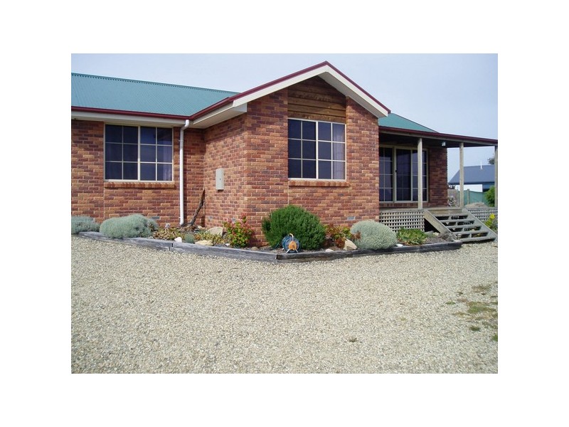 5 Meadows Place, Opossum Bay TAS 7023