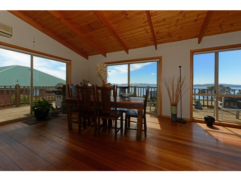 10 Meadows Place, Opossum Bay TAS 7023