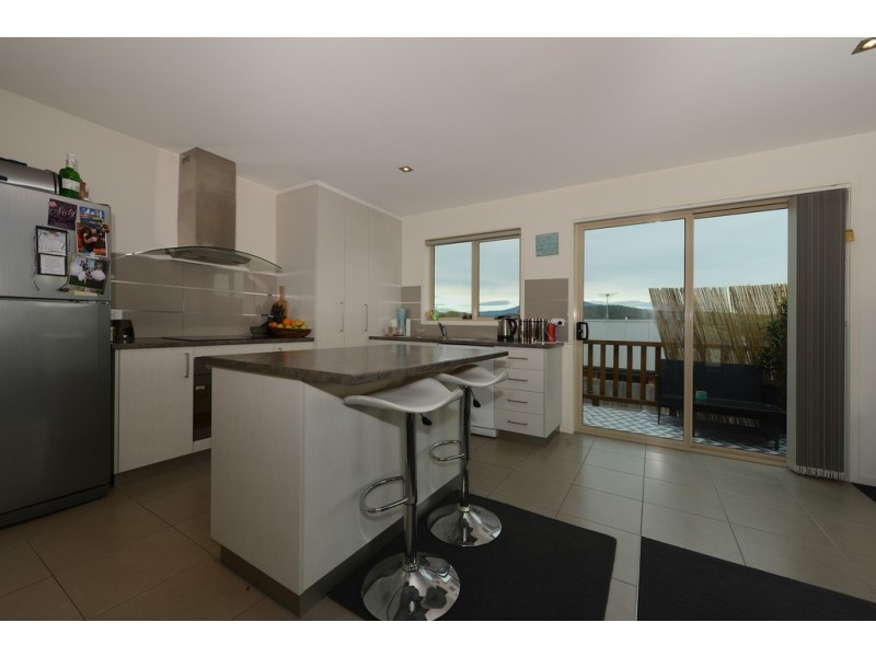 2-35 CAVENOR DRIVE, Oakdowns TAS 7019