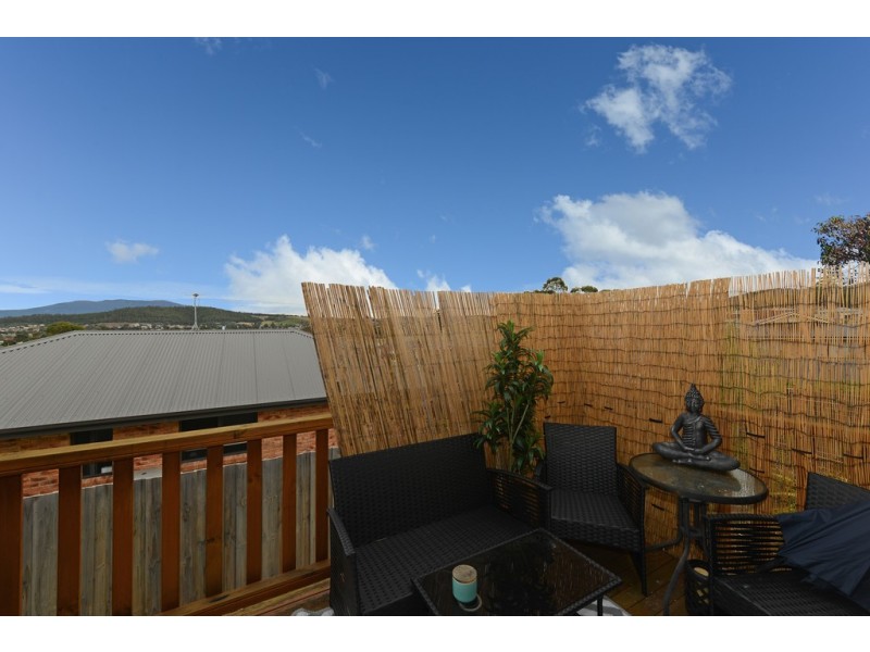 2-35 CAVENOR DRIVE, Oakdowns TAS 7019