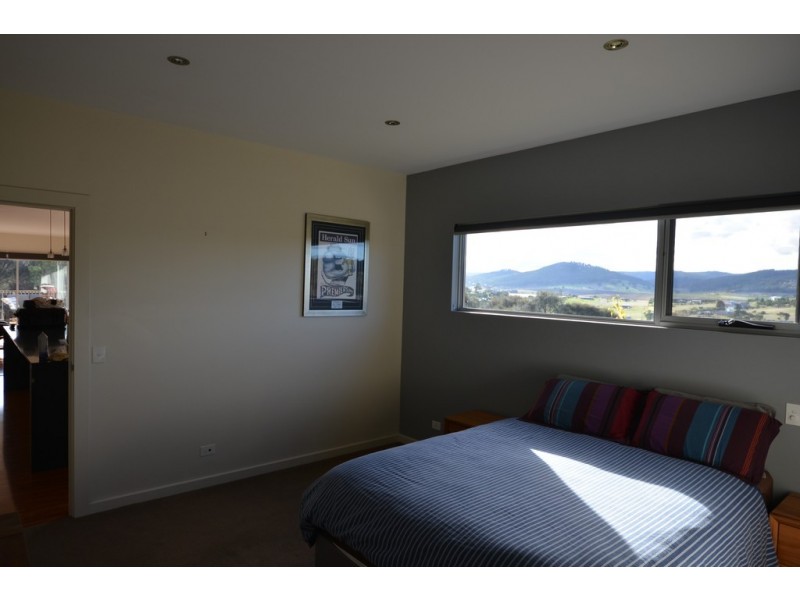 1B Alexander Court, Lewisham TAS 7173