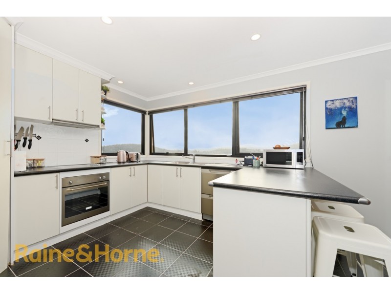 3/35a Quarry Road, Mornington TAS 7018