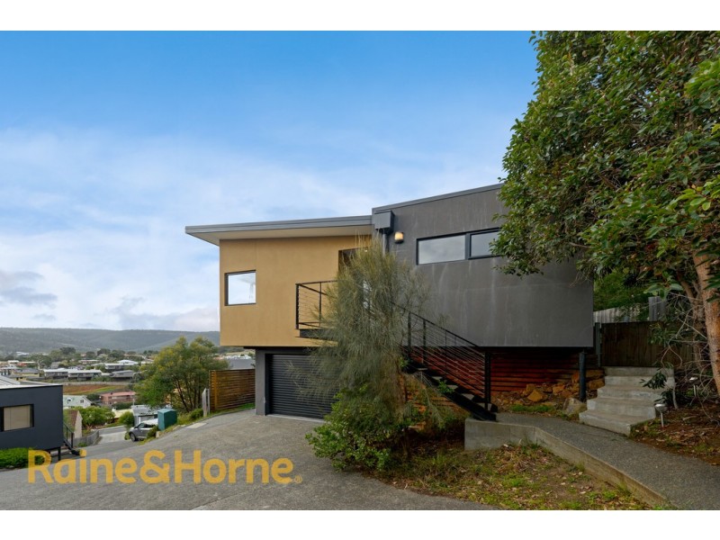 3/35a Quarry Road, Mornington TAS 7018