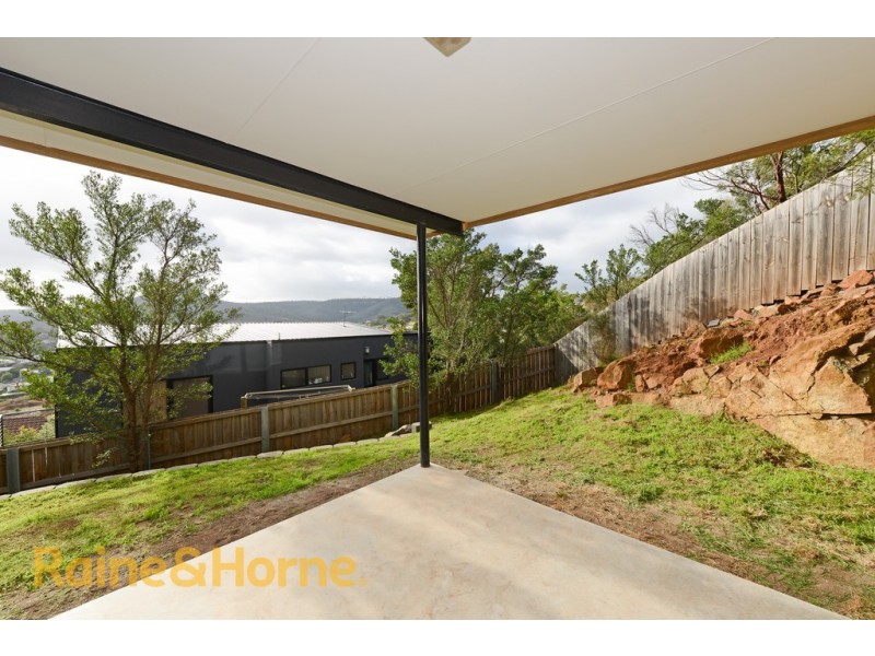 3/35a Quarry Road, Mornington TAS 7018