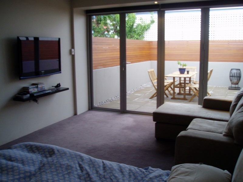 1/16 King Street, Sandy Bay TAS 7005