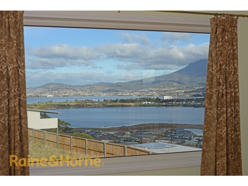 53 Natlee Crescent, Old Beach TAS 7017