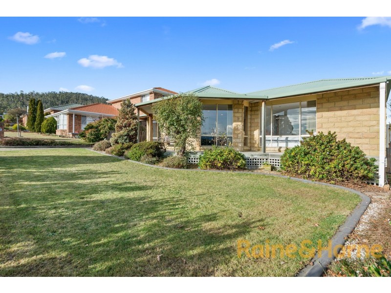 42 Woodleigh Drive, Oakdowns TAS 7019