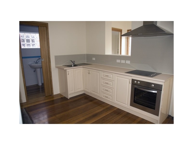 12 Flinders Lane, Sandy Bay TAS 7005