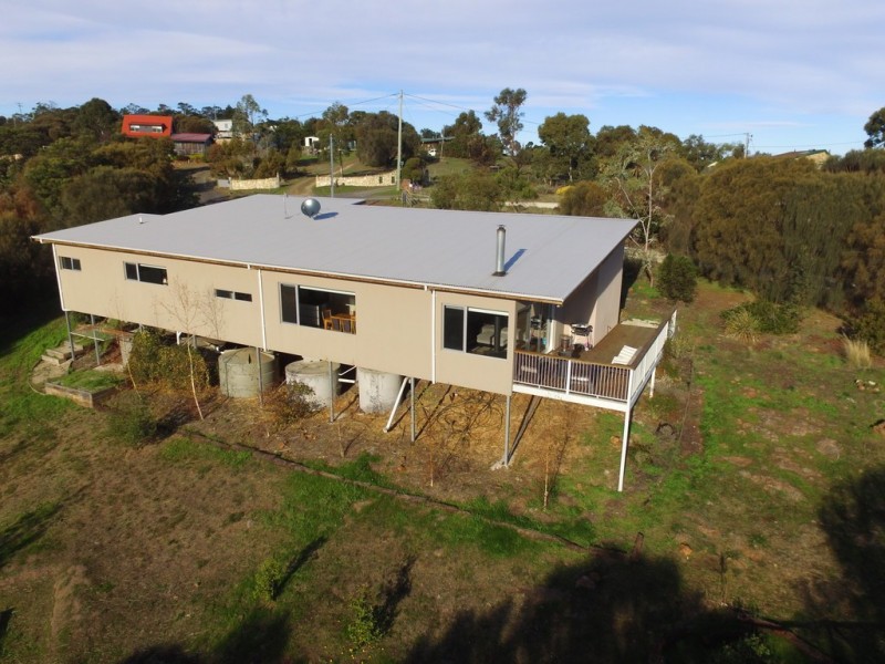 1B Alexander Court, Lewisham TAS 7173