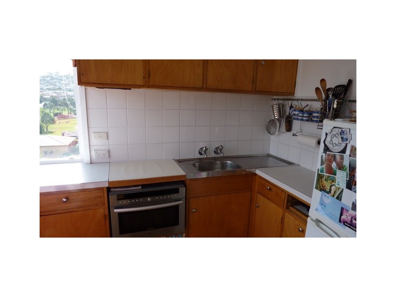 14-10 Ballawinnie Road, Lindisfarne TAS 7015