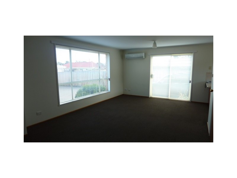2-58a  South Street, Bellerive TAS 7018