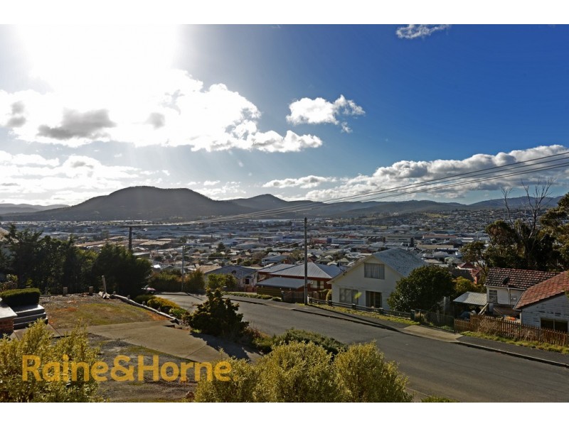 18 First Avenue, West Moonah TAS 7009